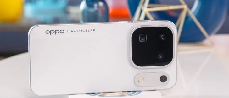 Oppo Find X10 Pro Max smartphone shown from the back, highlighting its triple camera module with three 200-megapixel lenses.