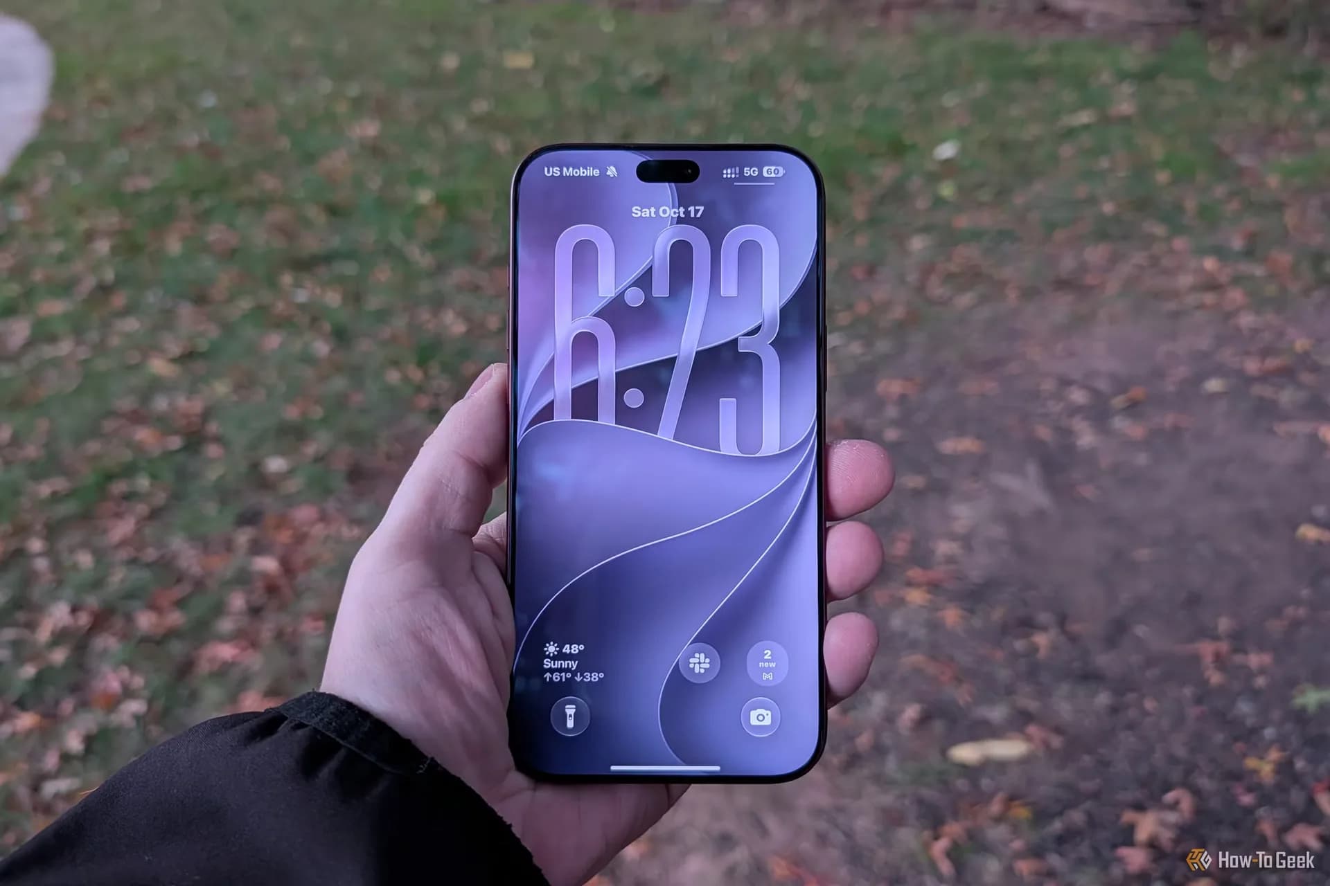 iPhone 18 Pro Max in Burgundy and Glacier, front and side views