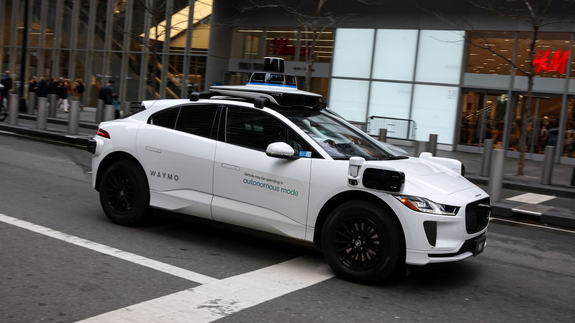 Waymo Goes Fully Driverless in Nashville Ahead of Robotaxi Launch
